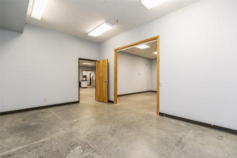 2224 Heinz Iowa City IA 52249