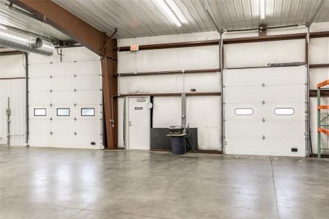 2224 Heinz Iowa City IA 52249