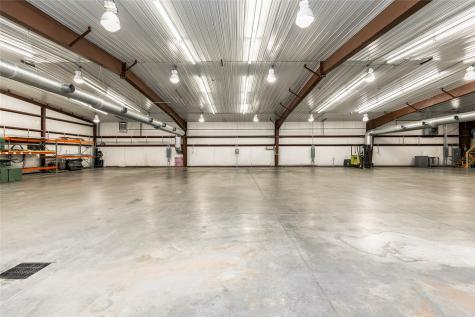 2224 Heinz Iowa City IA 52249