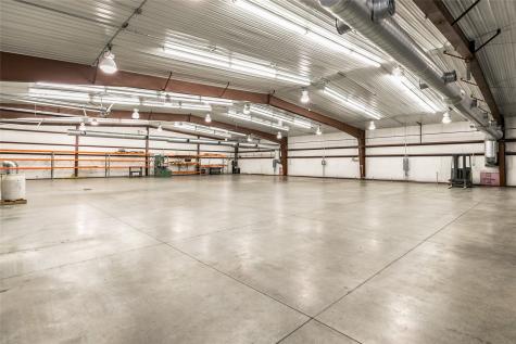 2224 Heinz Iowa City IA 52249