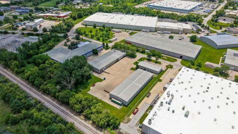 2224 Heinz Iowa City IA 52249