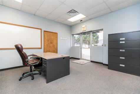 2224 Heinz Iowa City IA 52249