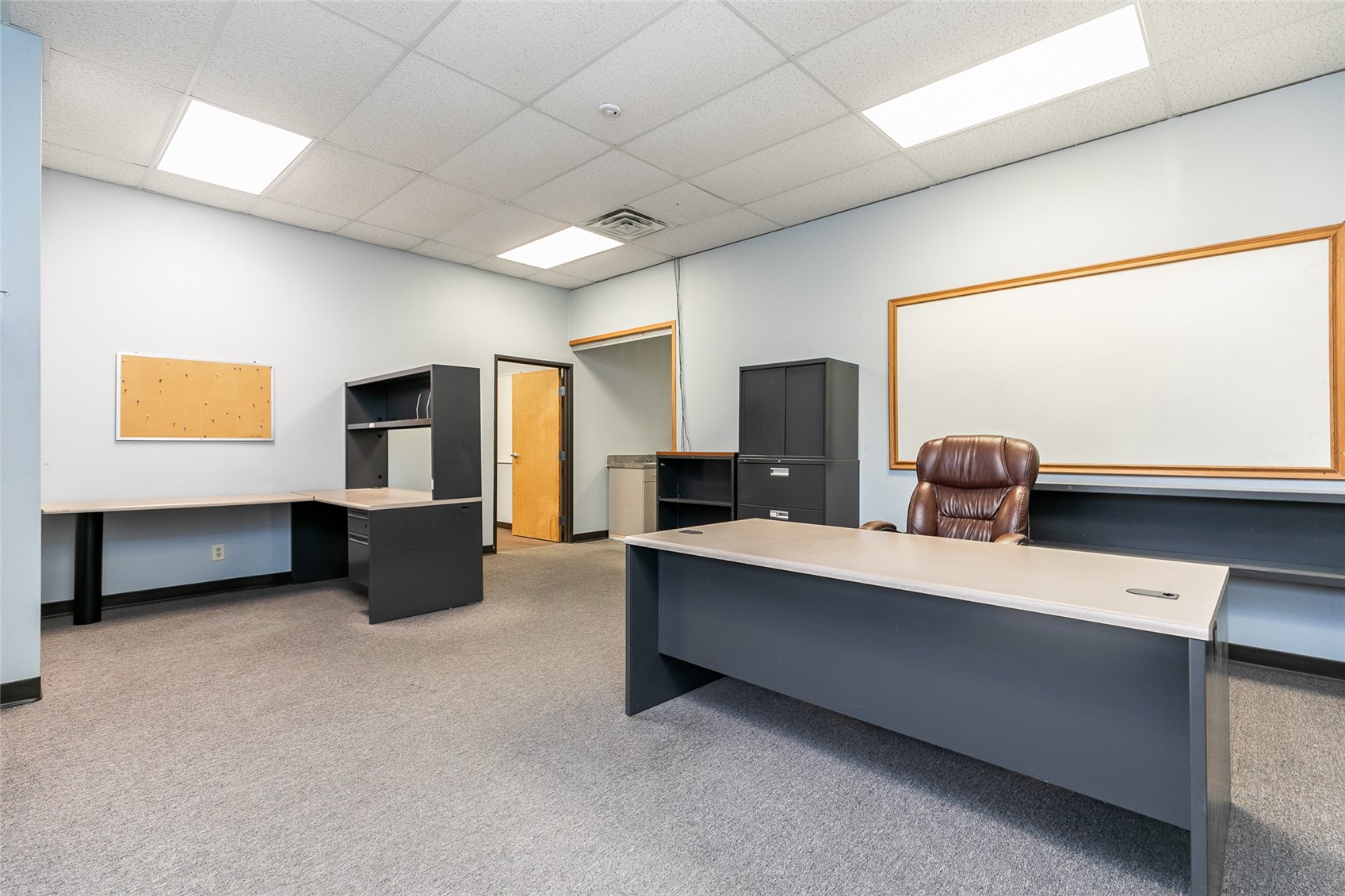 2224 Heinz Iowa City IA 52249