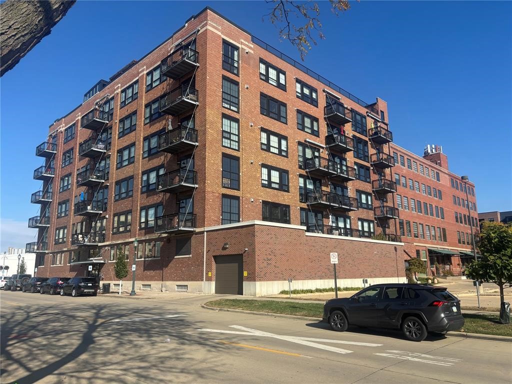 900 2nd Street SE Cedar Rapids IA 52401