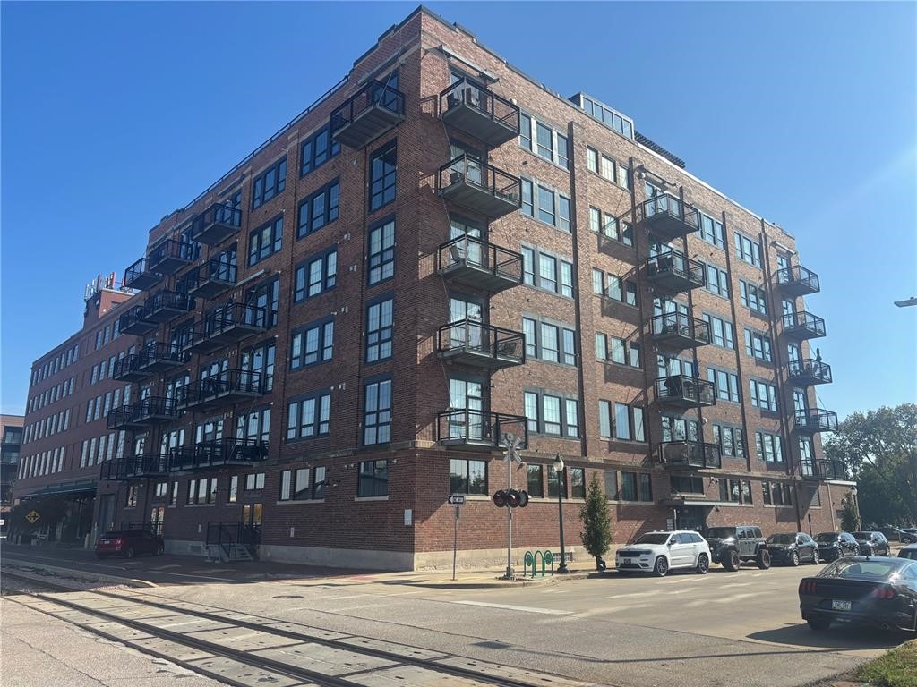 900 2nd Street SE Cedar Rapids IA 52401