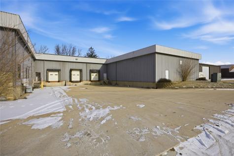 1199 44th Street Marion IA 52302