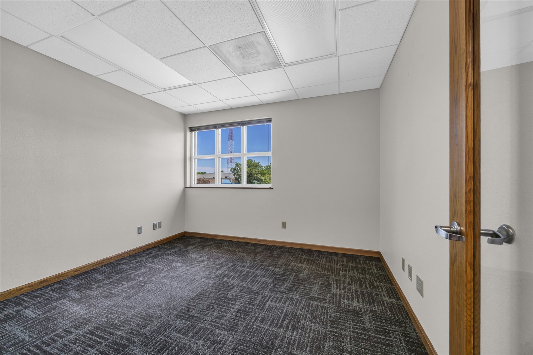 5825 Dry Creek Lane NE Cedar Rapids IA 52402