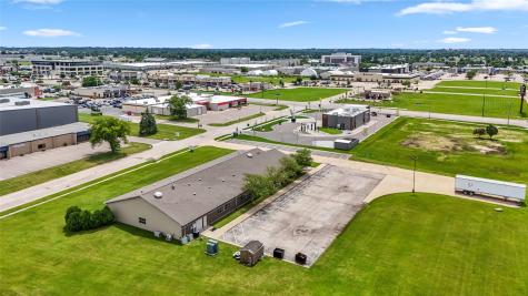 5825 Dry Creek Lane NE Cedar Rapids IA 52402
