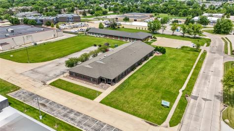 5825 Dry Creek Lane NE Cedar Rapids IA 52402