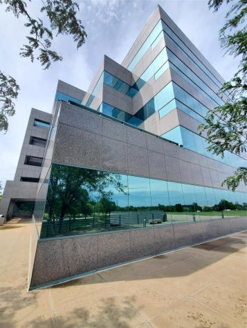 4515 N River Boulevard NE Cedar Rapids IA 52411