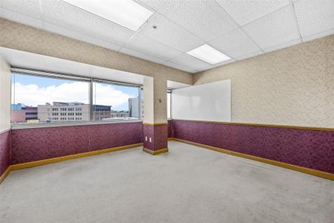 425 2nd Street SE Cedar Rapids IA 52401