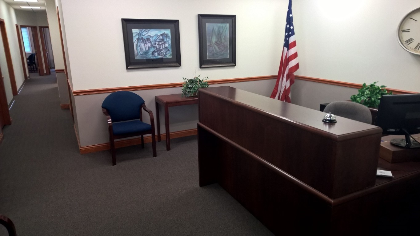 375 Collins Road NE Cedar Rapids IA 52402