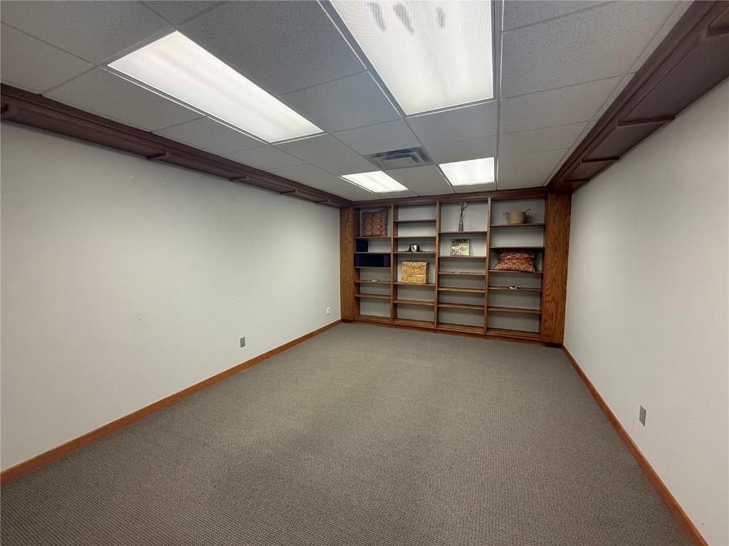 2720 1st Avenue NE Cedar Rapids IA 52402