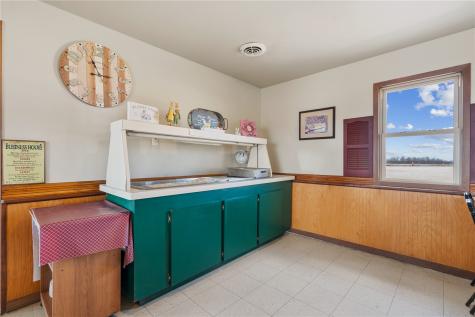 28534 Us 18 Mcgregor IA 52157