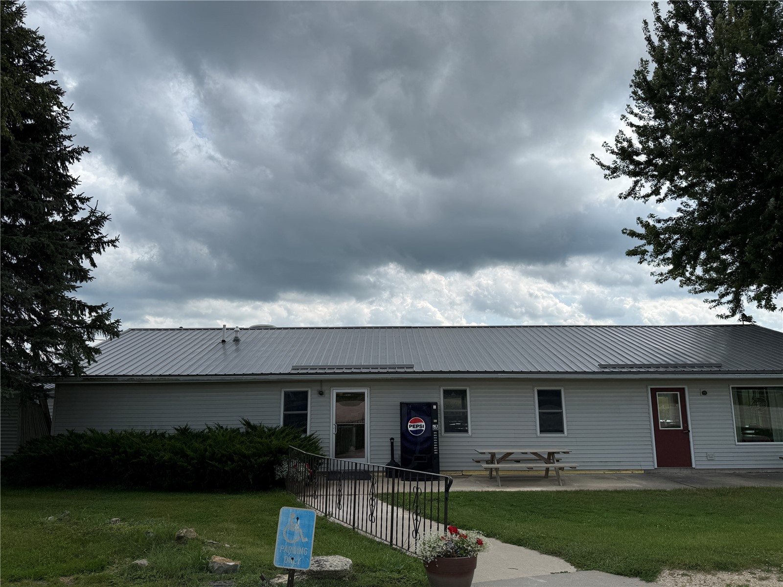 28534 Us 18 Mcgregor IA 52157