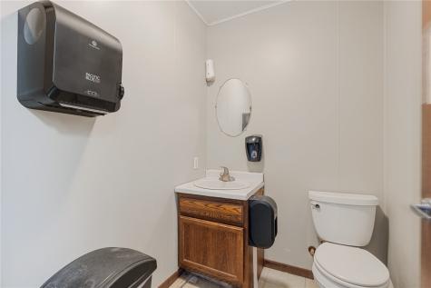 28534 Us 18 Mcgregor IA 52157