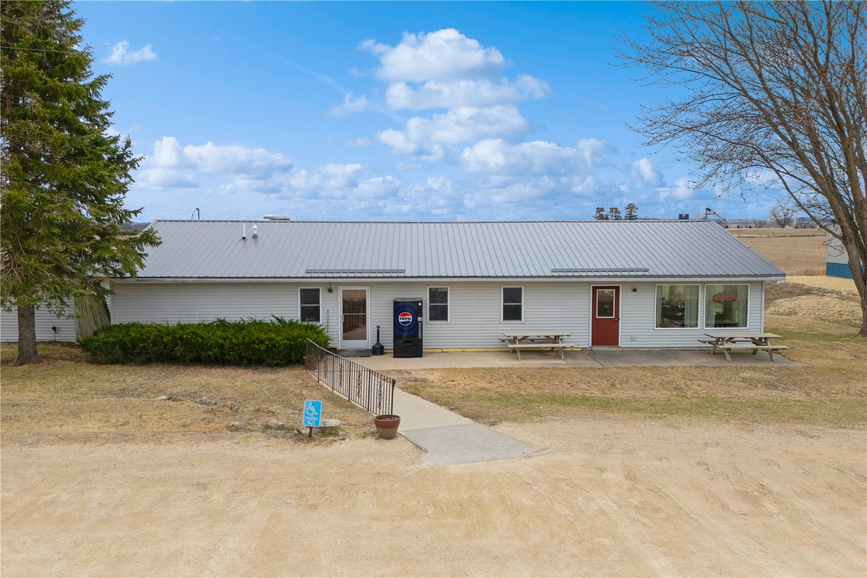 28534 Us 18 Mcgregor IA 52157