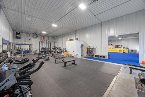 1750 Robins Road Hiawatha IA 52333