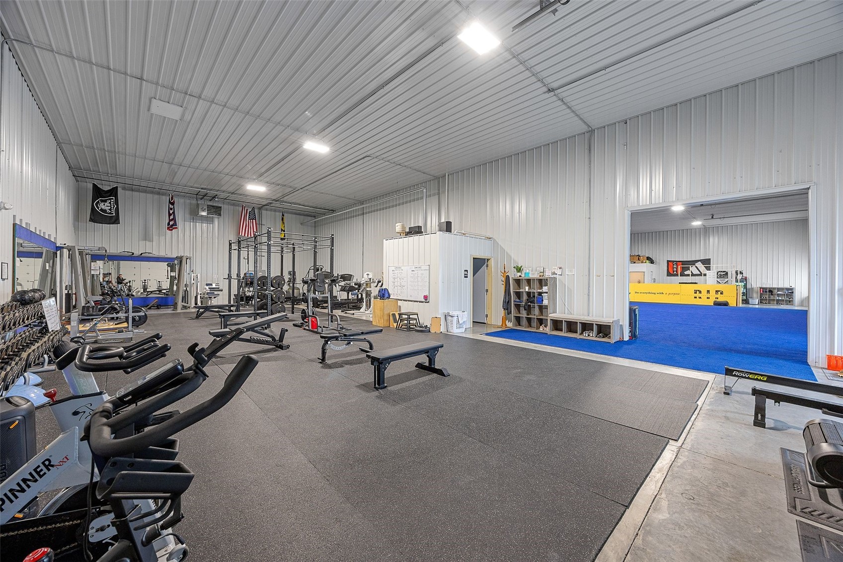 1750 Robins Road Hiawatha IA 52333