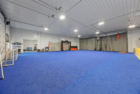1750 Robins Road Hiawatha IA 52333