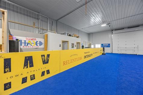 1750 Robins Road Hiawatha IA 52333