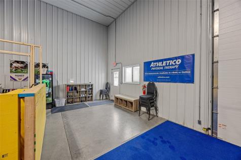 1750 Robins Road Hiawatha IA 52333