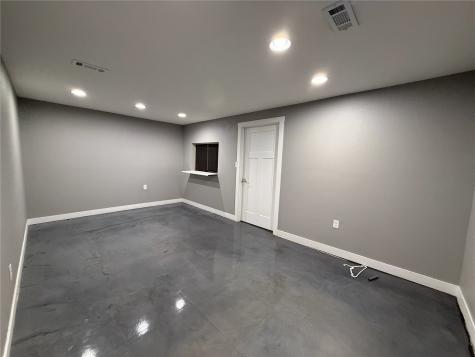 4003 J Street SW Cedar Rapids IA 52404