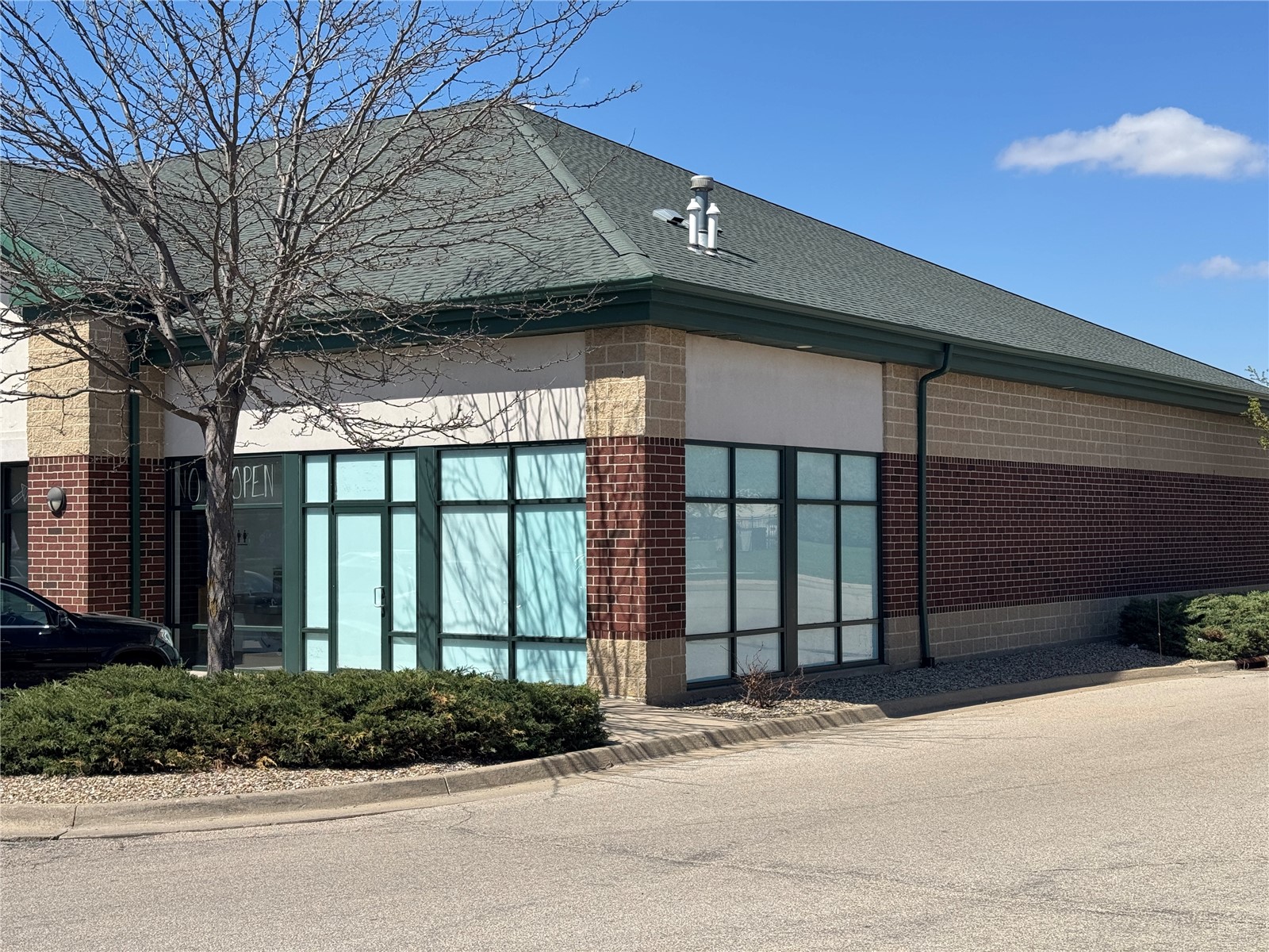 576 Boyson Road Cedar Rapids IA 52400