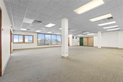 1241 Park Place NE Cedar Rapids IA 52402