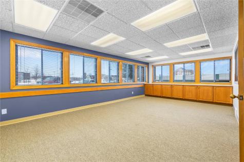 1241 Park Place NE Cedar Rapids IA 52402