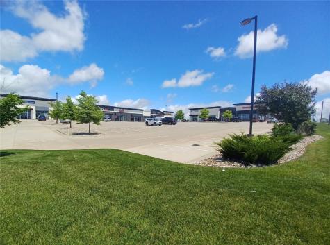 1940 Blairs Ferry Road Hiawatha IA 52233