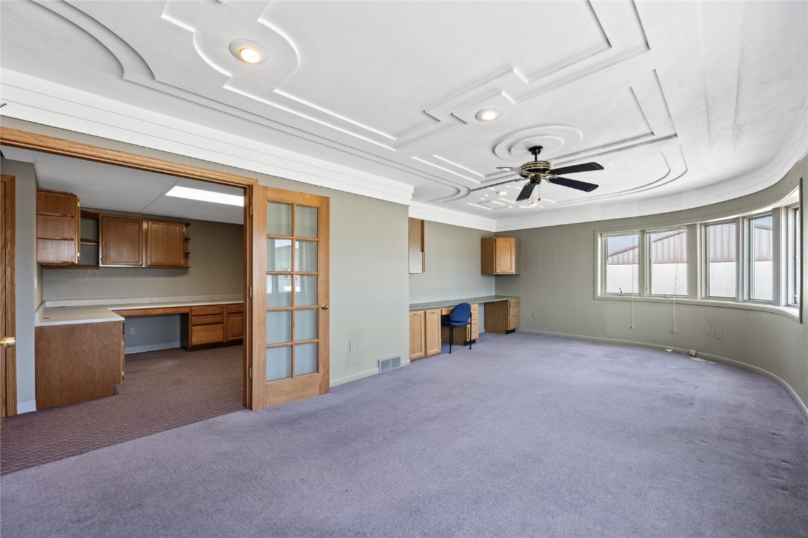 953 E Main Street Manchester IA 52057