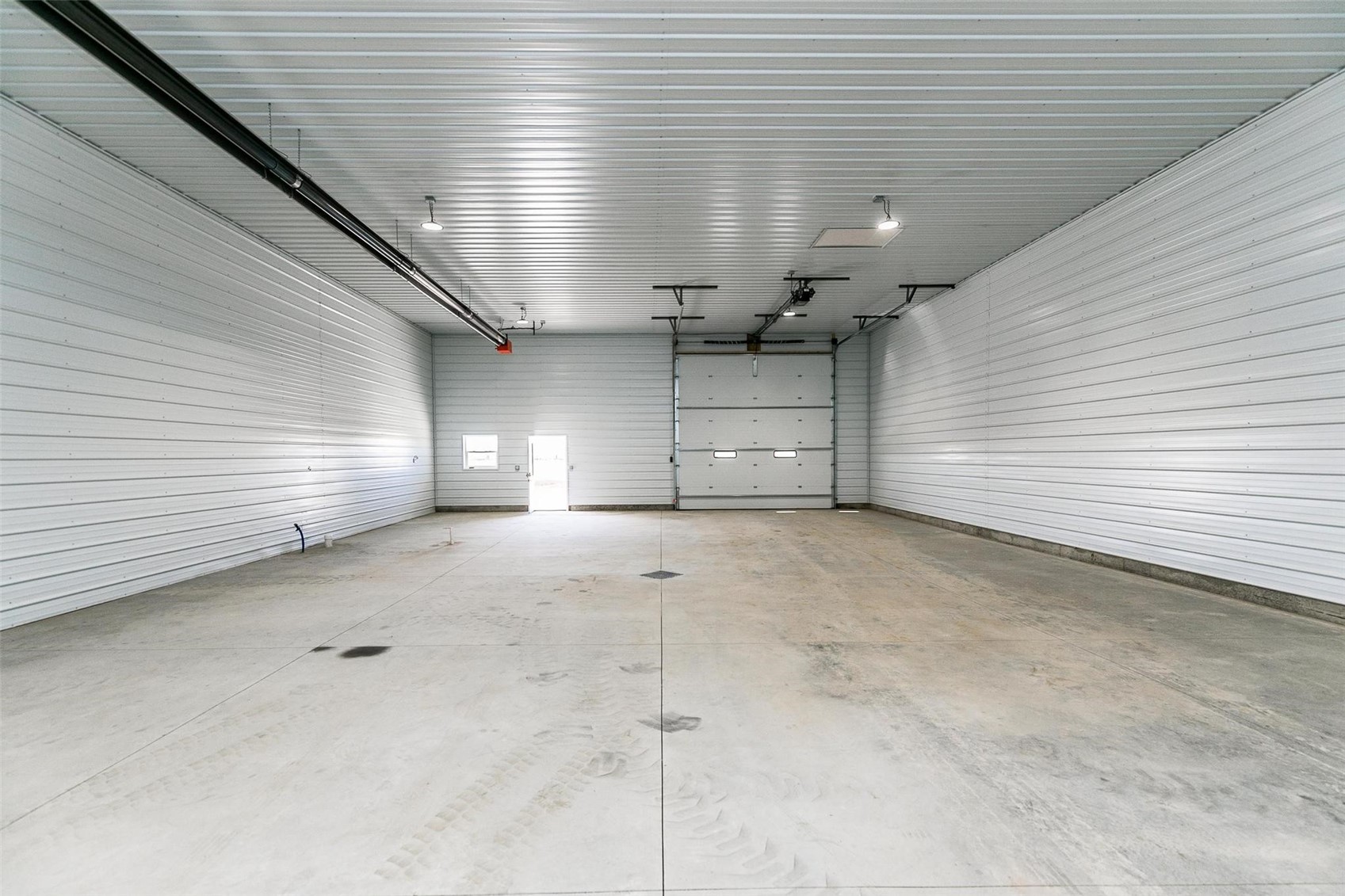 31 Dale Lee Drive Palo IA 52324