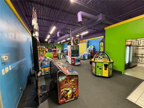 200 Collins Road NE Cedar Rapids IA 52402