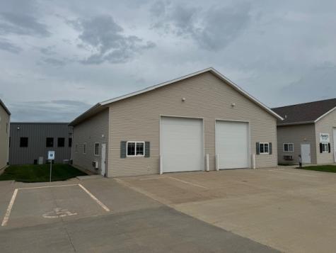 1190 Capital Drive SW Cedar Rapids IA 52404