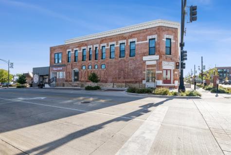 739 10th Street Marion IA 52302