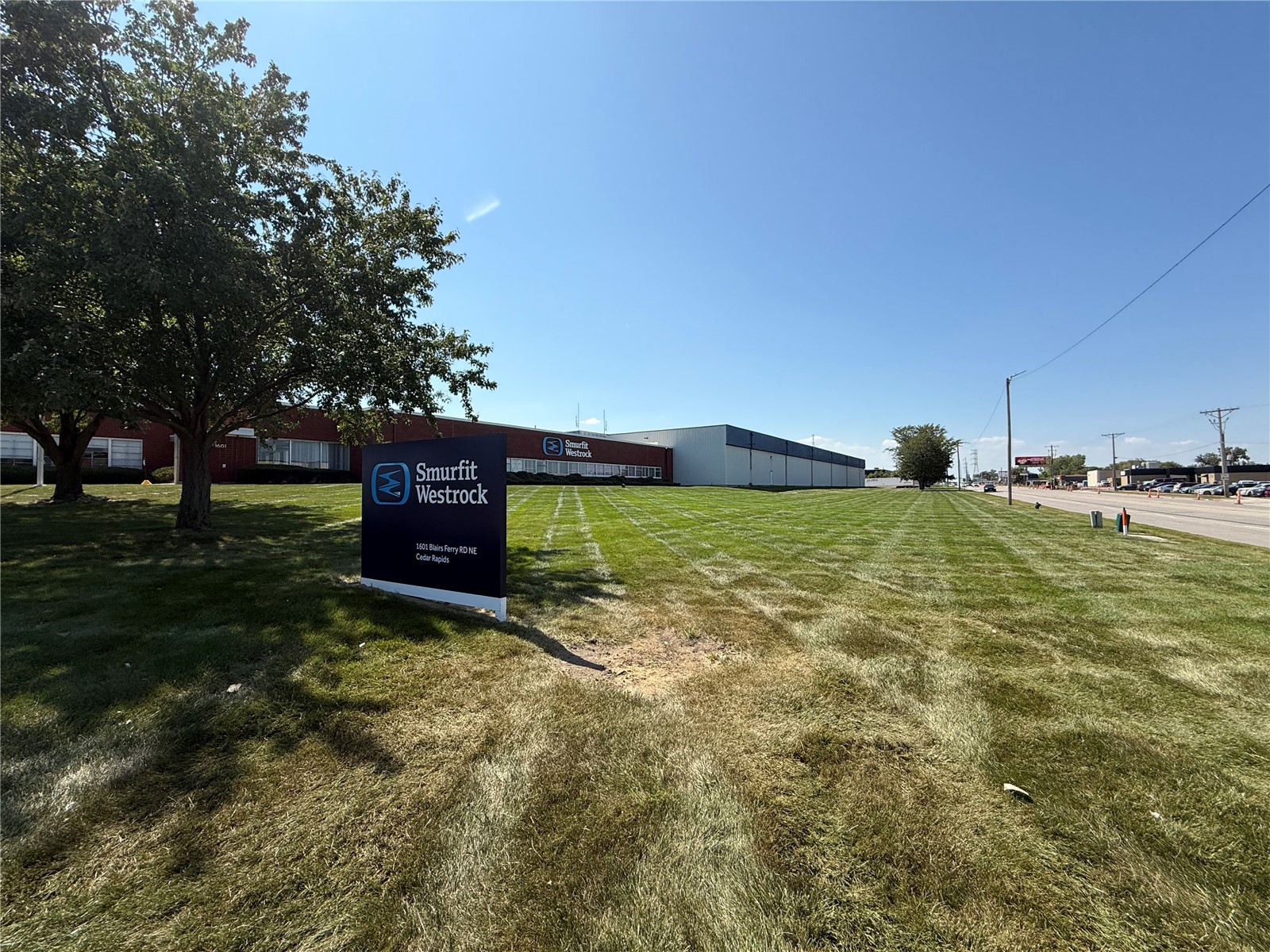 1601 Blairs Ferry Road NE Cedar Rapids IA 52402