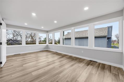 4245 1st Avenue SE Cedar Rapids IA 52402