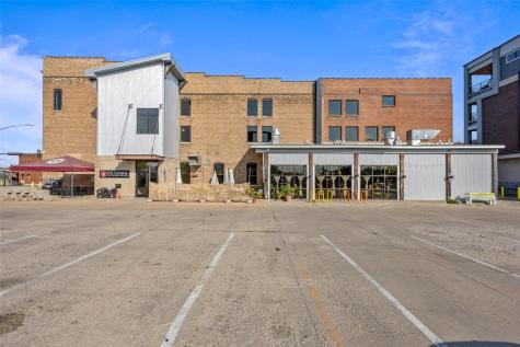 1202 3rd Street SE Cedar Rapids IA 52403