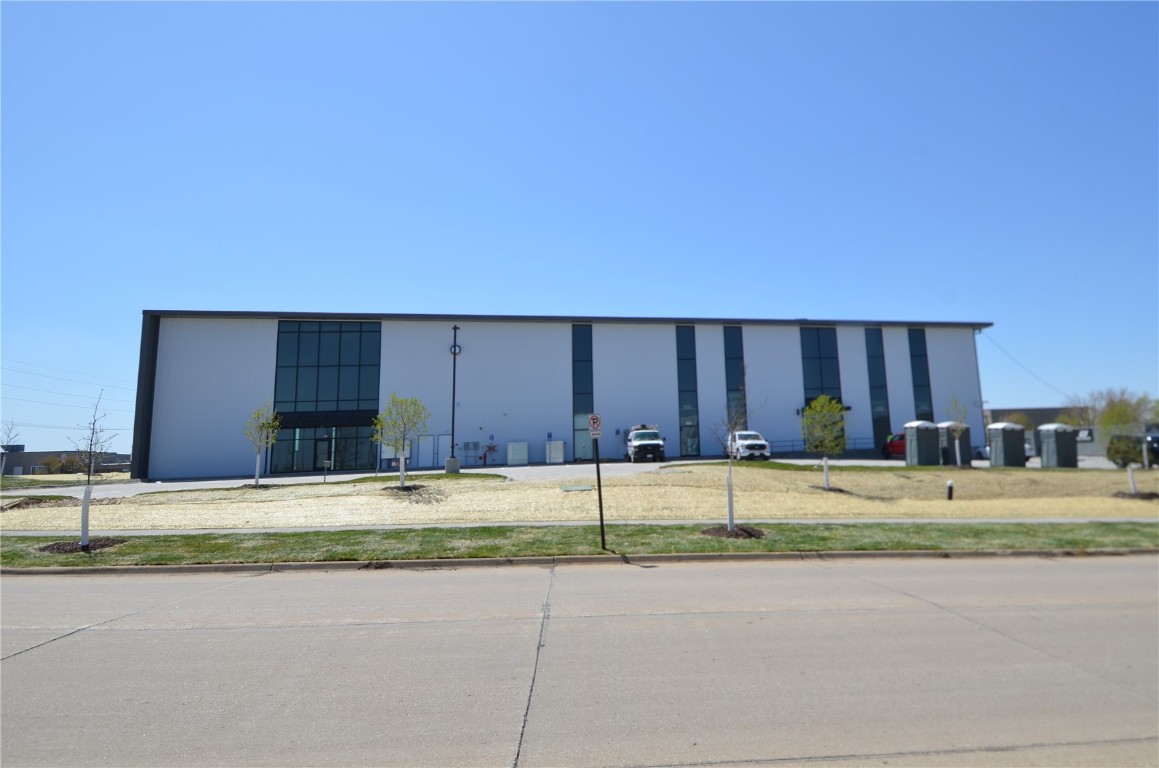 655 Capital Drive SW Cedar Rapids IA 52404