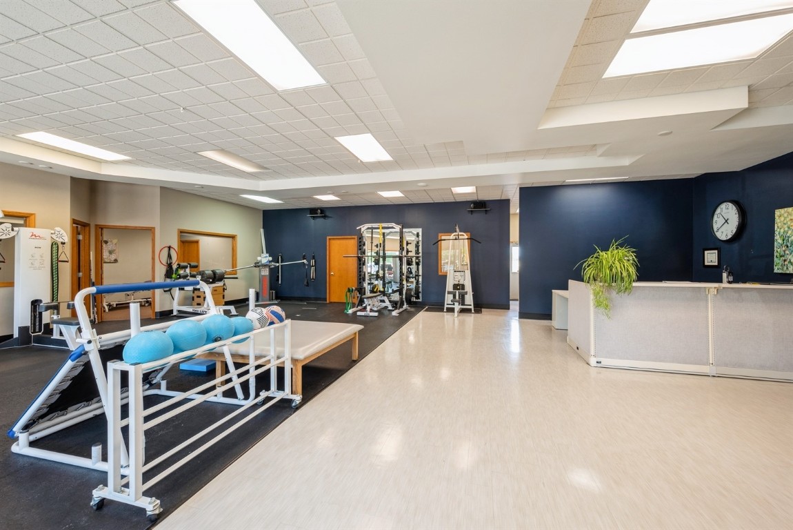 762 N Center Point Road Hiawatha IA 5233
