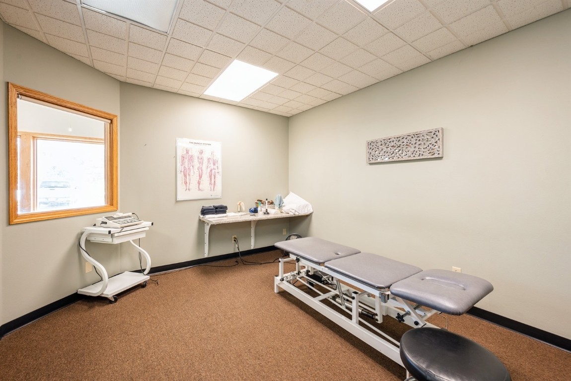 762 N Center Point Road Hiawatha IA 5233