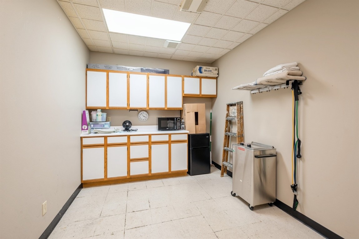762 N Center Point Road Hiawatha IA 5233