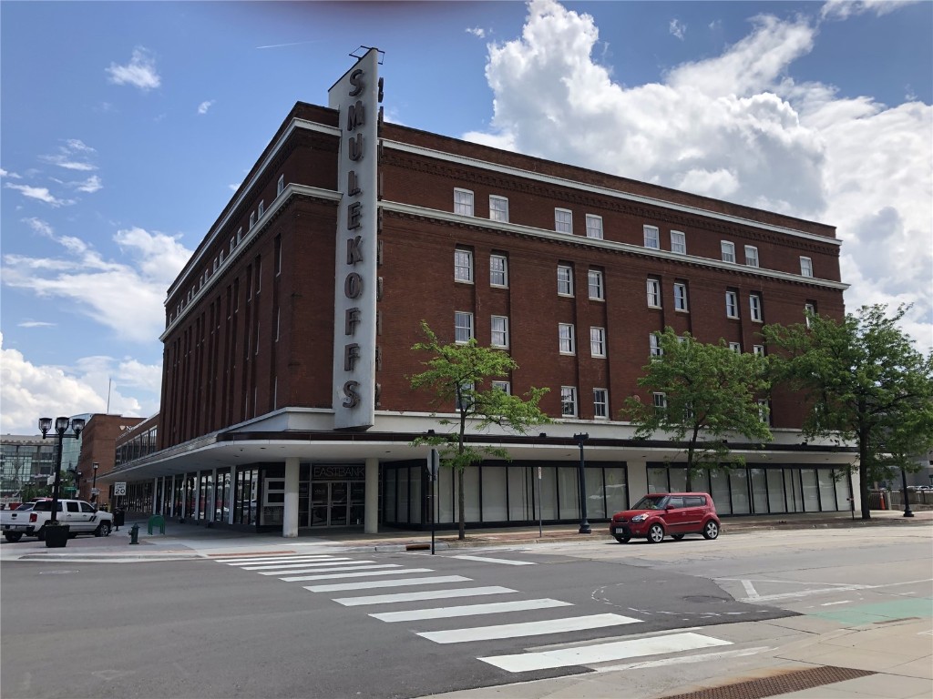 333 1st Street SE Cedar Rapids IA 52401