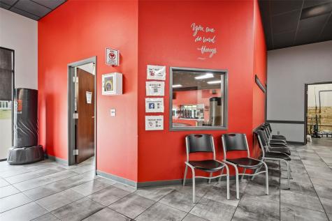 450 Colton Circle NE Cedar Rapids IA 52402