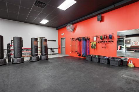 450 Colton Circle NE Cedar Rapids IA 52402