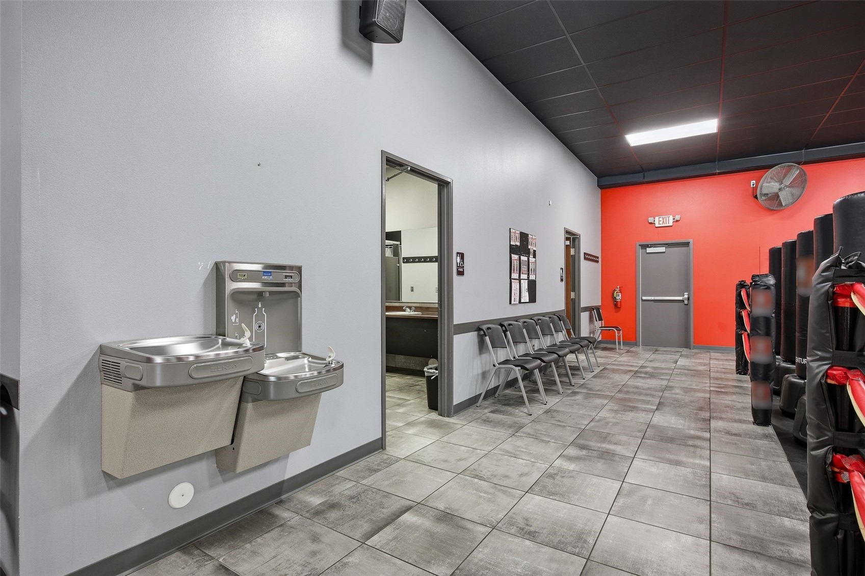 450 Colton Circle NE Cedar Rapids IA 52402