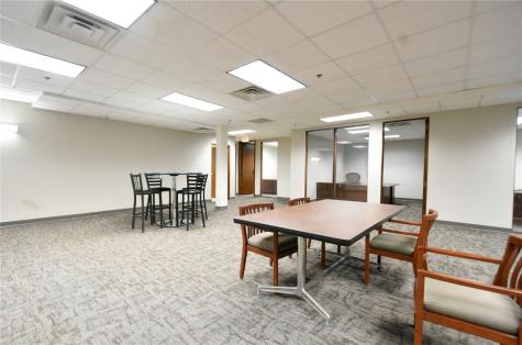 320 3rd Street SE Cedar Rapids IA 52401