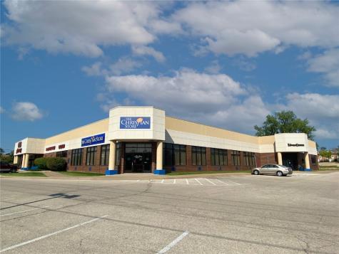 4110 Center Point Road NE Cedar Rapids IA 52402