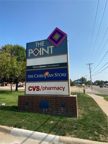 4110 Center Point Road NE Cedar Rapids IA 52402